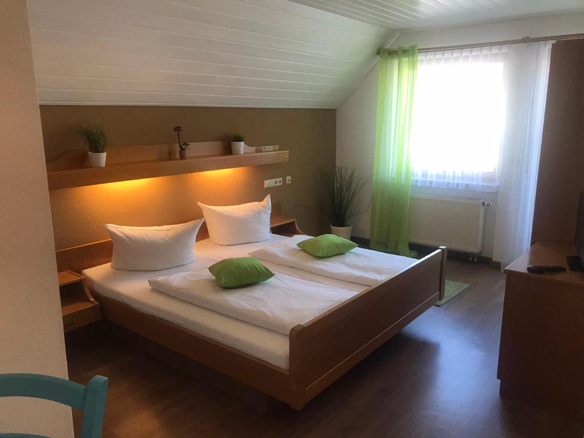 Self-Check-In Ferienwohnungen & Apartments Am Bergsee Triberg im Schwarzwald Eksteriør billede